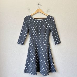 MODCLOTH 3/4 Sleeve Star Print Sheath Mini Dress in Grey